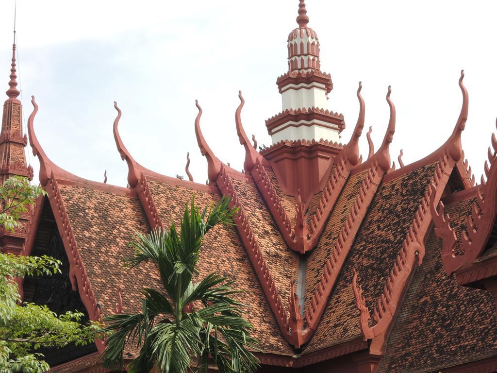 Discovery Hotel พนมเปญ ภายนอก รูปภาพ