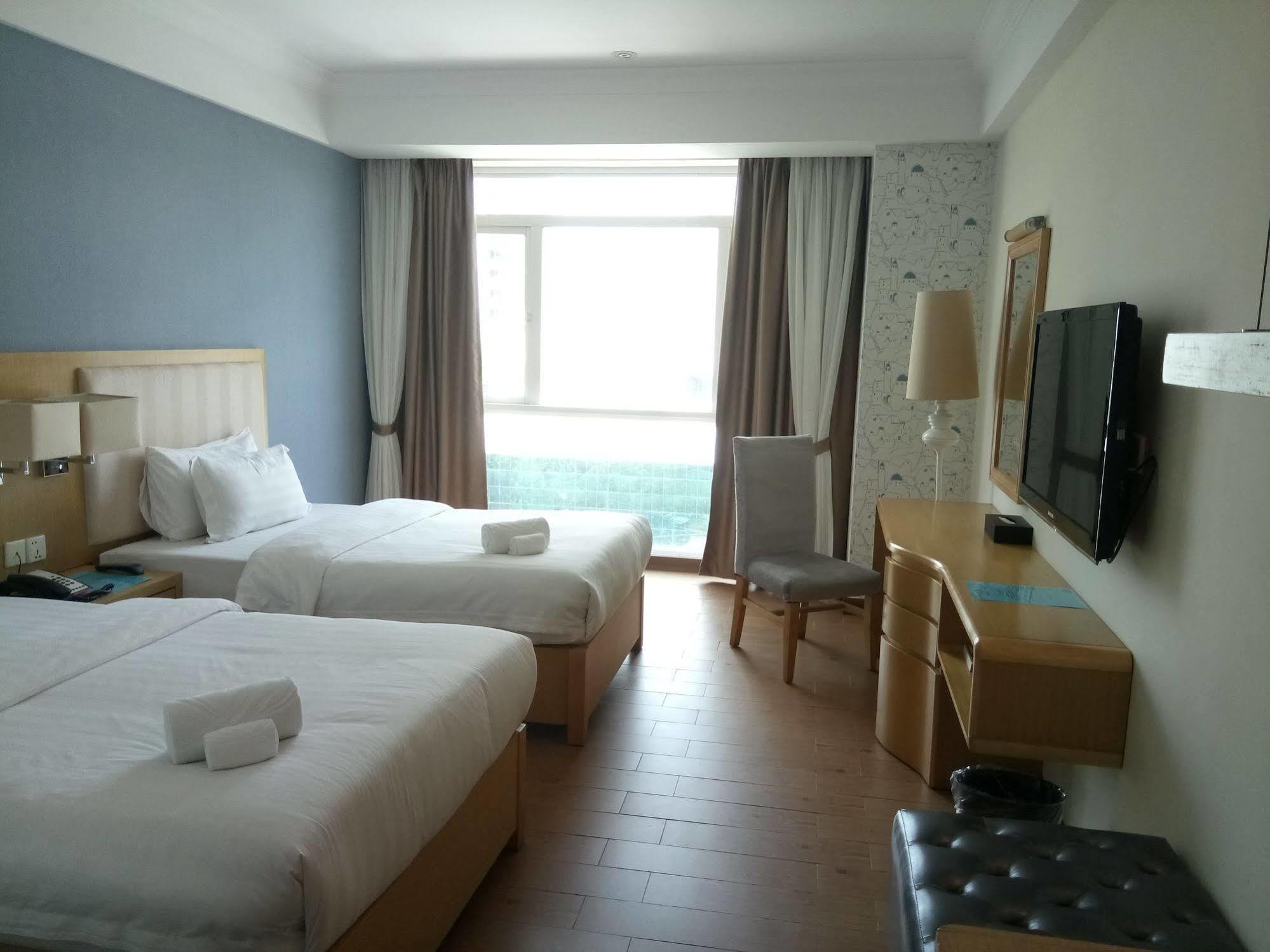 Discovery Hotel พนมเปญ ภายนอก รูปภาพ